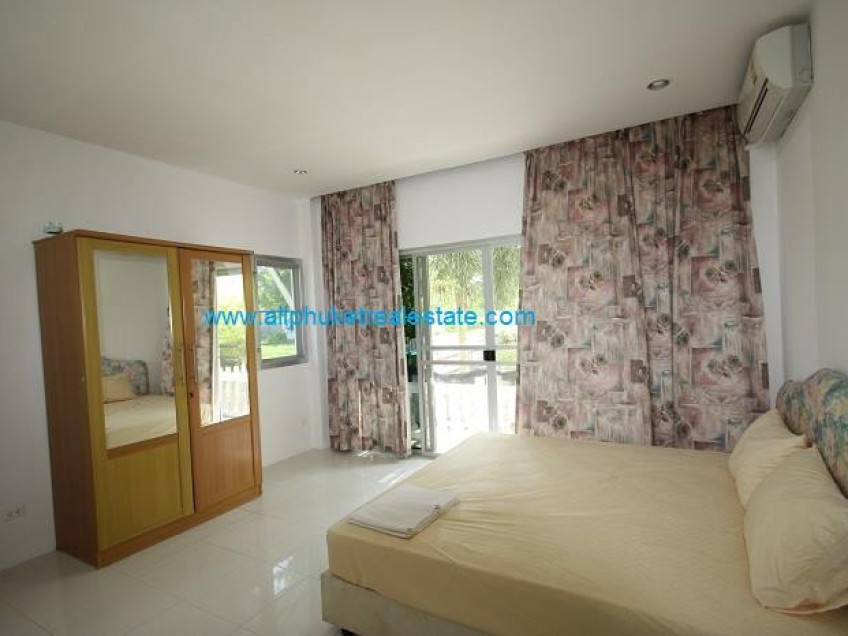 Image RRV538 3